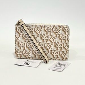 NEW COACH CORNER ZIP WRISTLET WALLET WITH SIGNATURE MONOGRAM PRINT IN CHALK